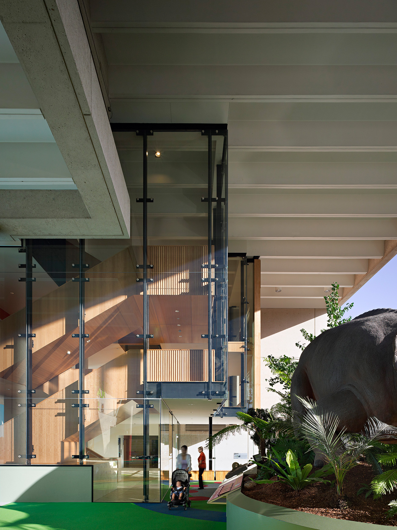 Qld_Museum_6 Queensland Glass